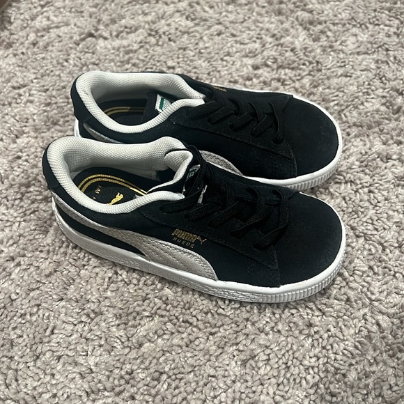 Puma - Picture 2 of 2